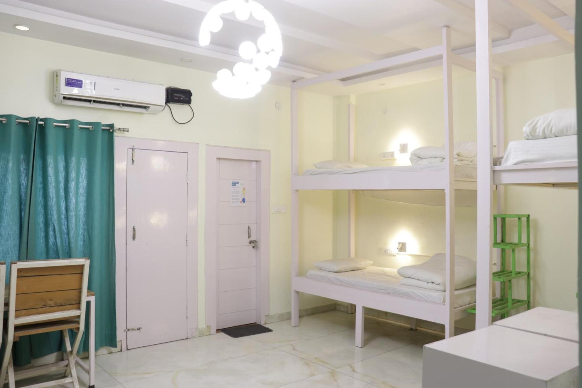 The Sweven Rishikesh Hostel Kültér fotó