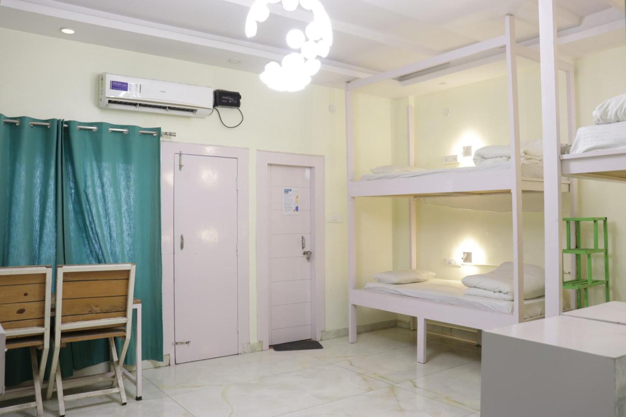 The Sweven Rishikesh Hostel Kültér fotó